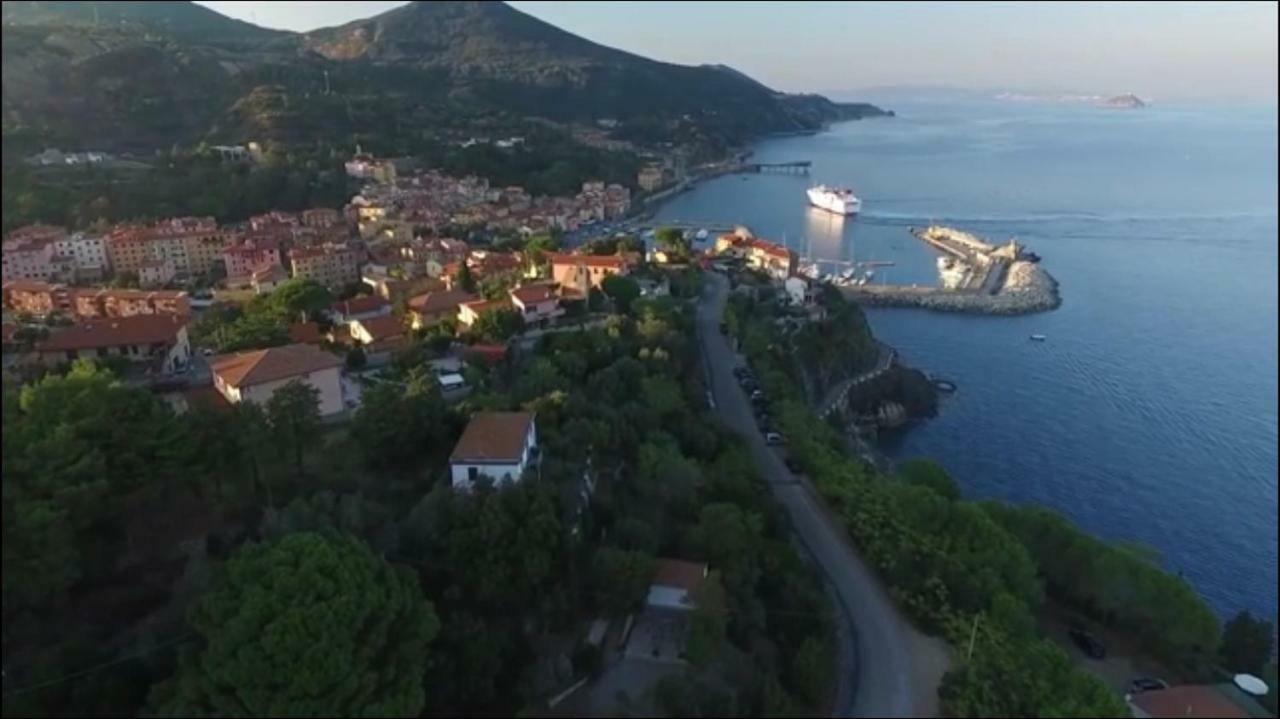 Appartamenti Estivi Anna E Pino Rio Marina Exterior foto